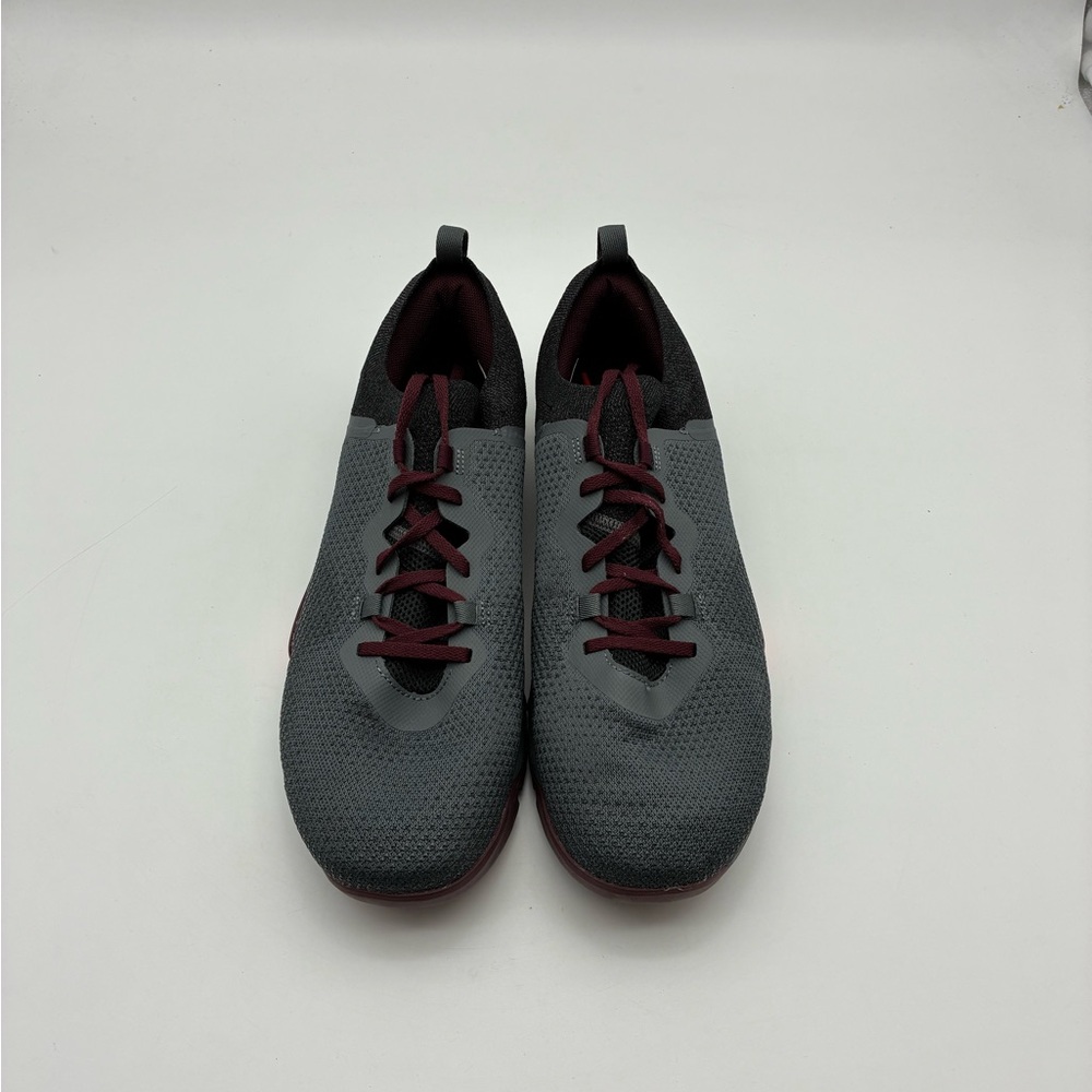 UA Men's Lightweight Grey Athletic Sneakers with Maroon Accents, 11.5